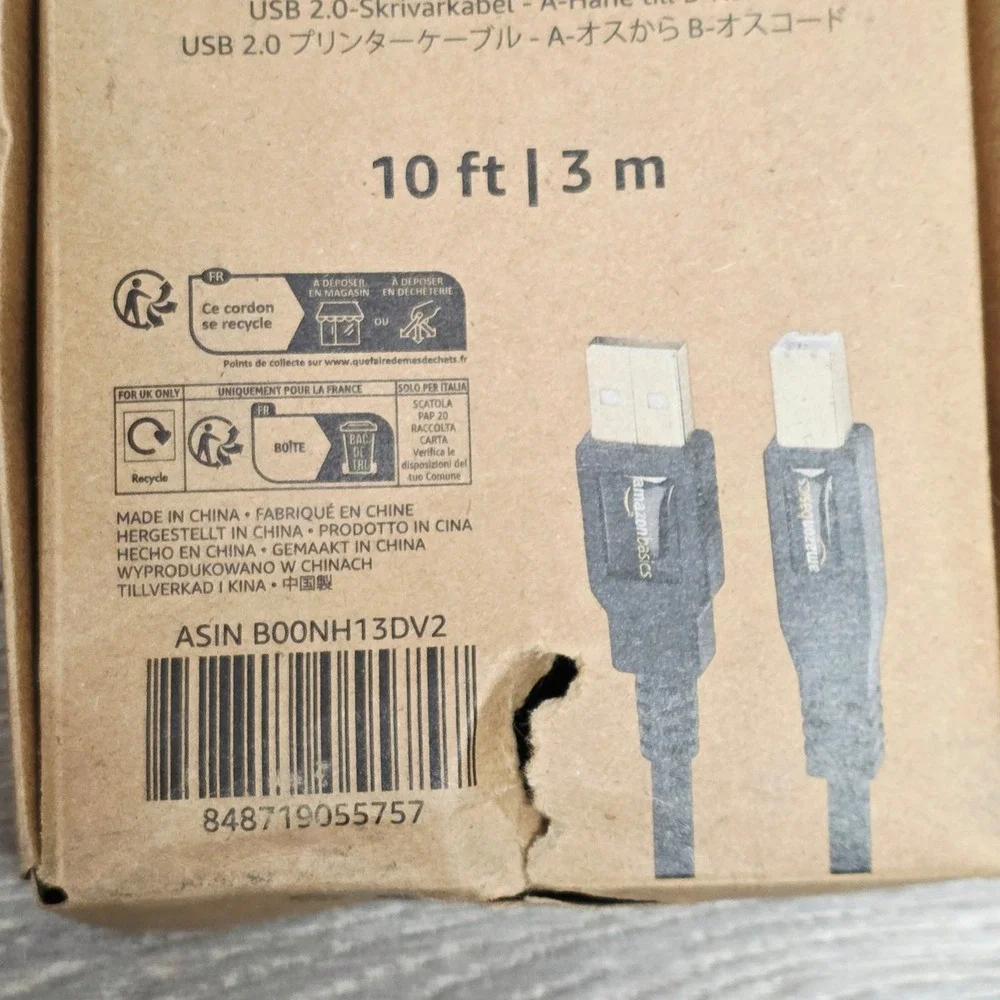 Amazon Basics USB 2.0 Printer Cable A-Male to B-Male 10ft Black B00NH13DV2